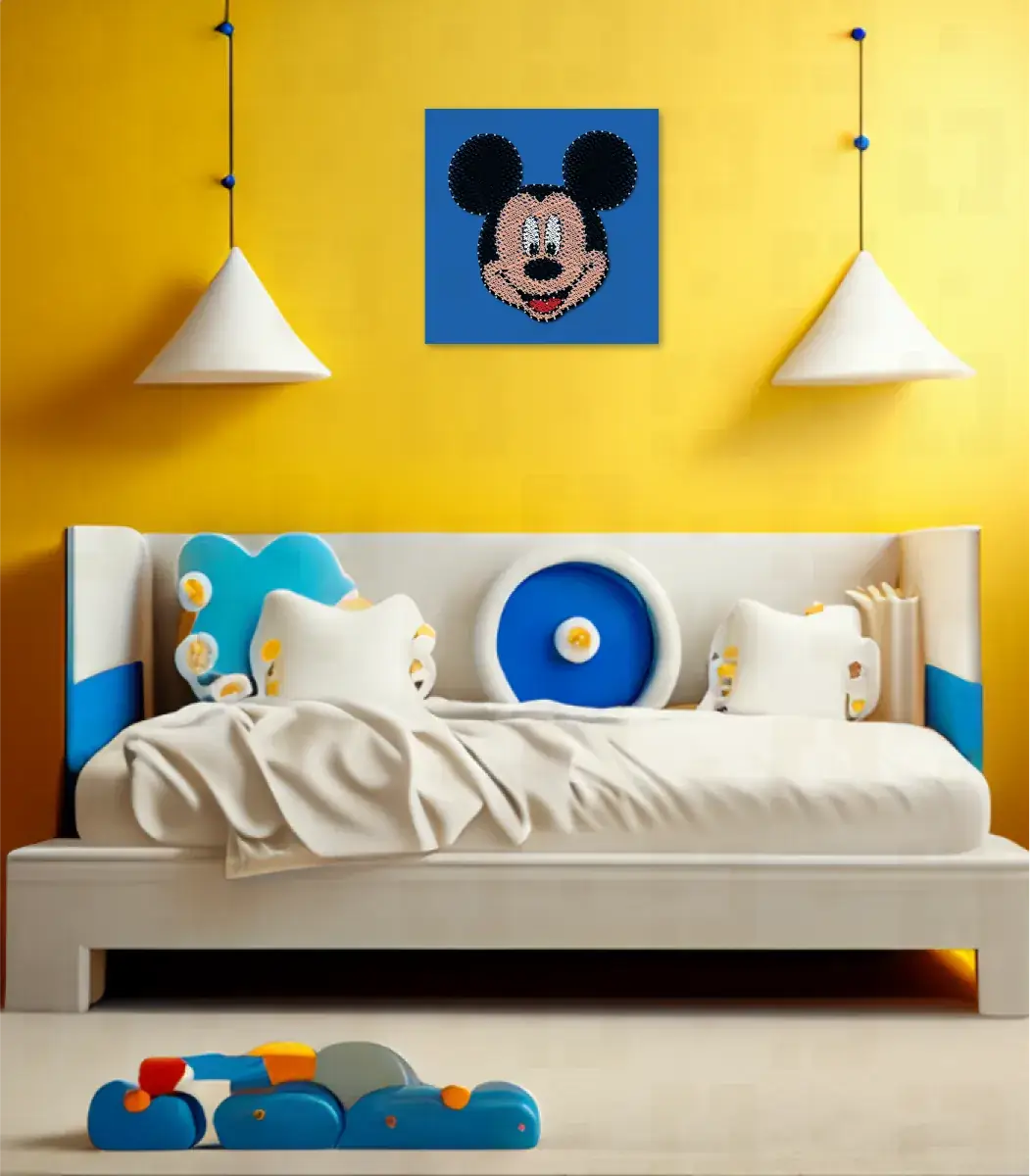 MickeyMouseFacee-Live-01-IBT3030UOSAMM000003