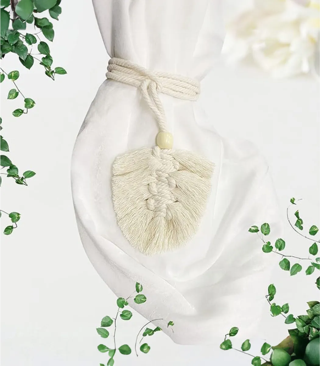 Curtain-Tiebacks-Live-IBT11115OSMCT000137