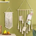 Display hanging pictures