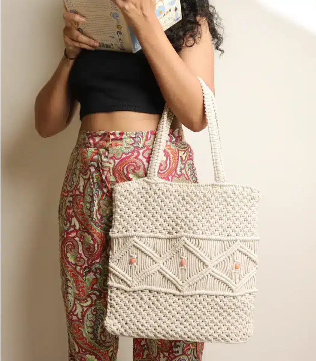 Macrame-bag-2-IBTK40403OJAMB000023