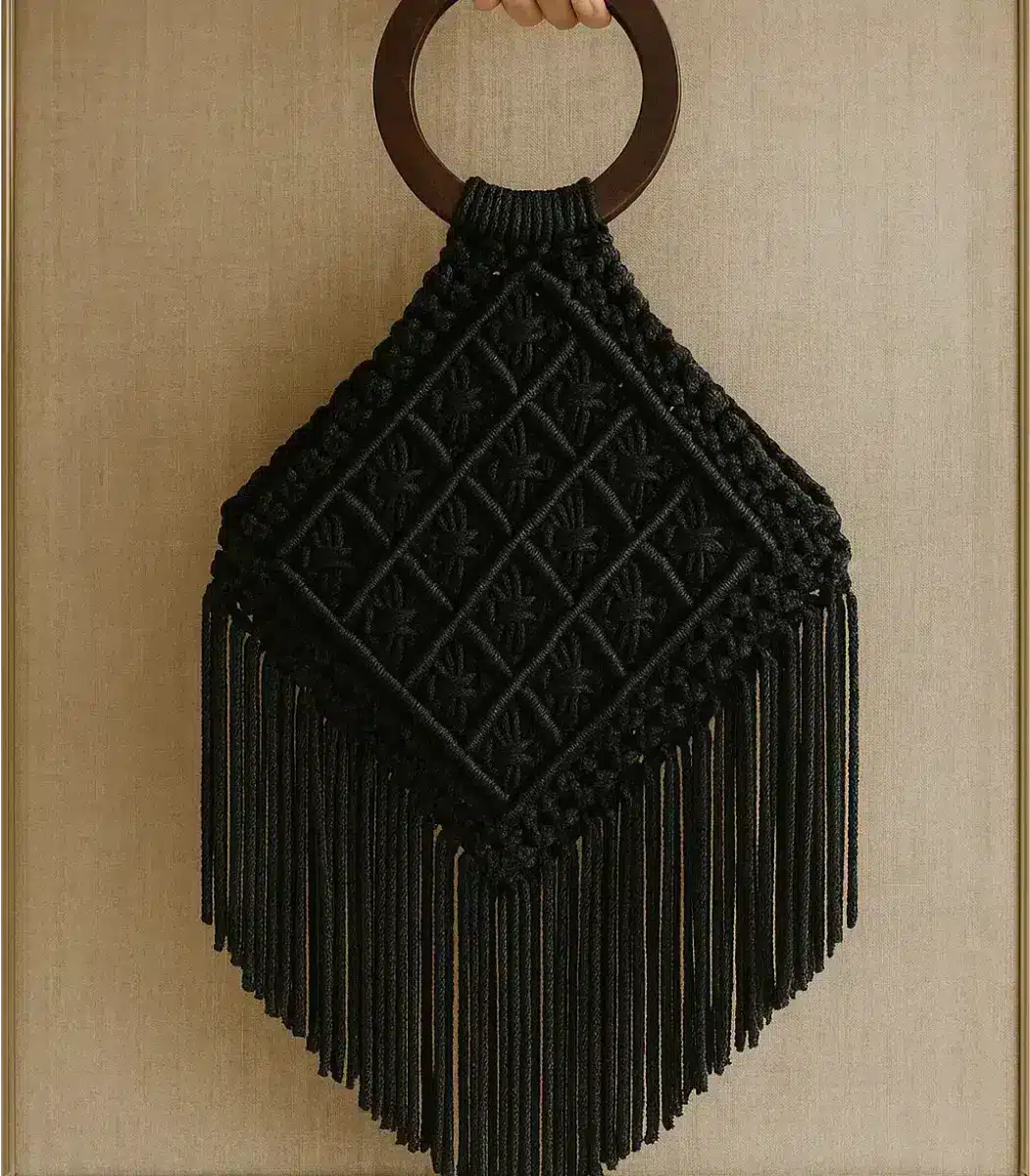 Macrame-bags-1-IBTK50303BJAMB000037