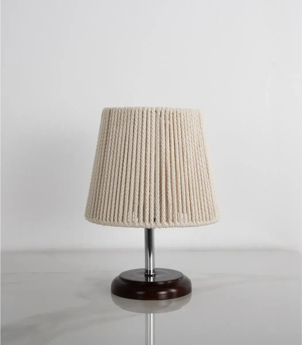 Makrami table lamp