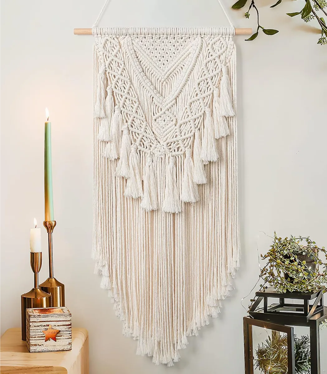 Macrame wall hanging