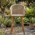 1 bar stool