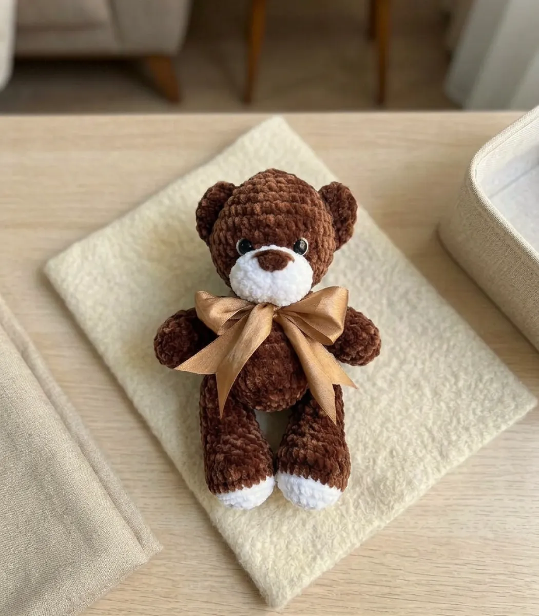 Waffle the bear-01-IBTC25MCW000020