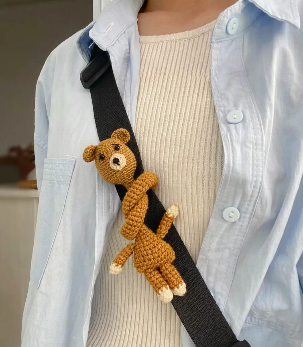 bear long neck-01-IBTLN182 bear long neck - Image 1