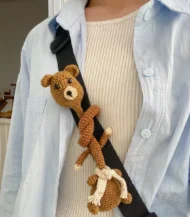 bear long neck